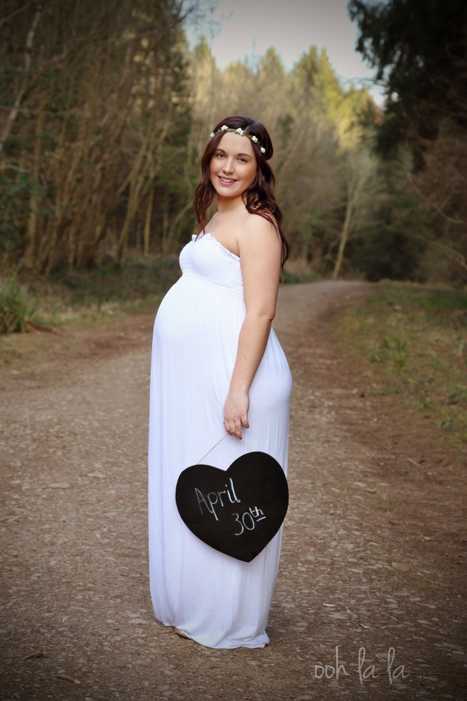 family, baby bump, maternity, photography, Gwent,